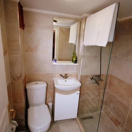 Ada House Oldcity 3*